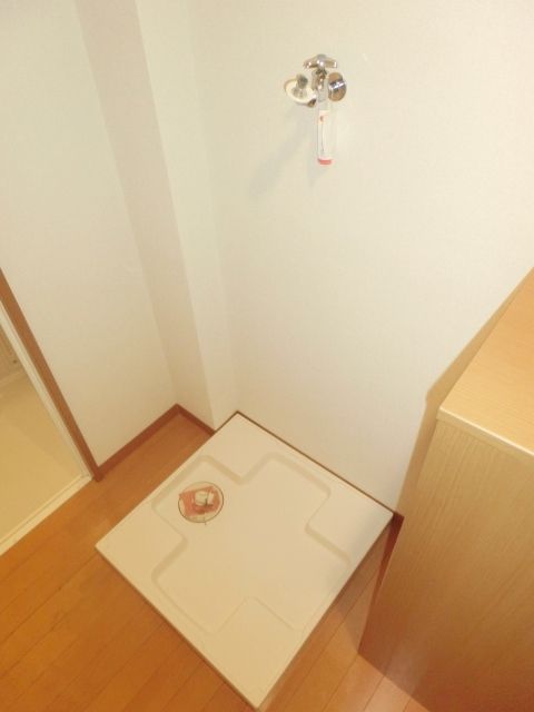 洗面設備　もちろん室内洗濯機置き場ございます。