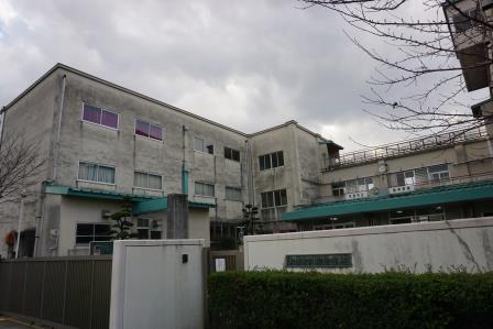 中学校　天理市立南中学校（中学校）まで1154m