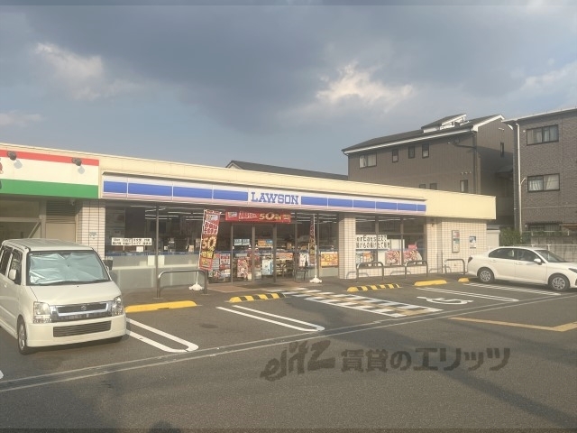 コンビニ　ローソン伊丹桑津二丁目店（コンビニ）まで450m
