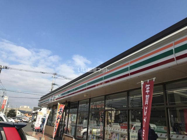 コンビニ　セブンイレブン 久留米櫛原店（コンビニ）まで804m