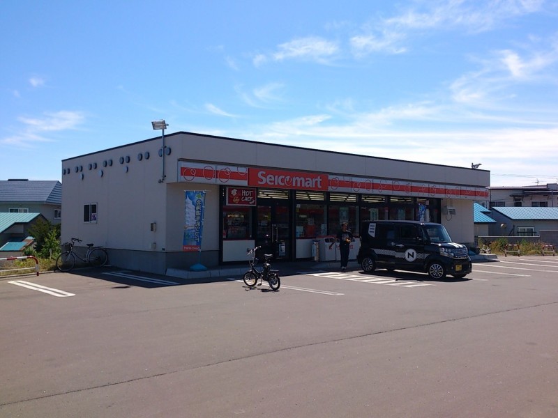 コンビニ　セイコーマート函館神山店（コンビニ）まで1021m