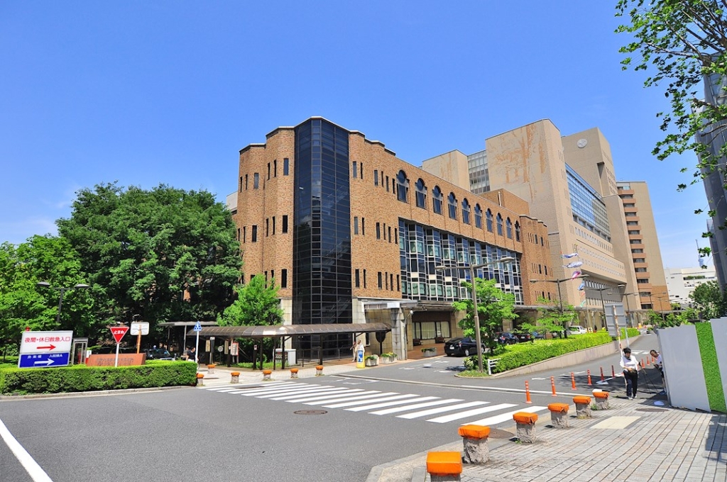 病院　東京大学医学部附属病院（病院）まで730m