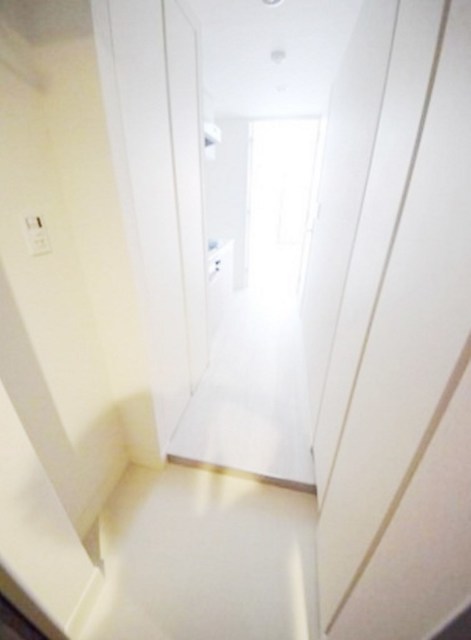 玄関　別部屋同仕様タイプ