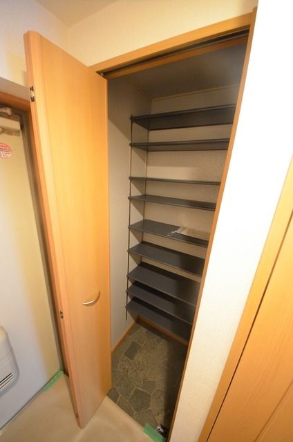 その他設備　☆靴もたくさん入りますよ☆