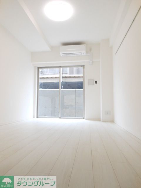 その他部屋・スペース　ホワイトフローリングの明るいお部屋です！
