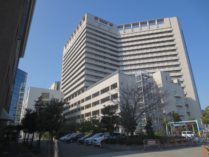 病院　名古屋市立大学病院（病院）まで480m