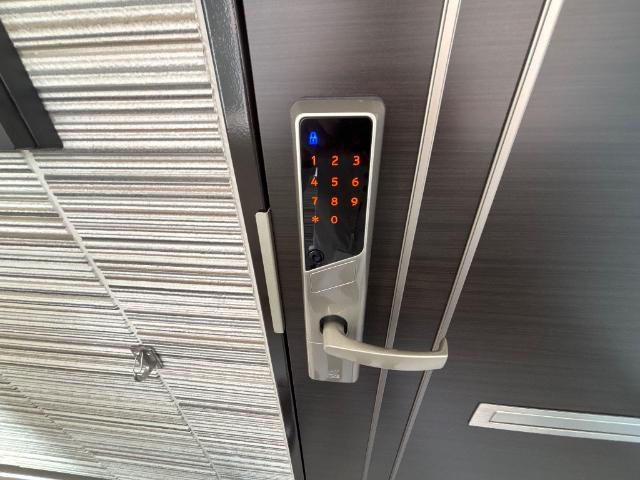 玄関　電子錠（イメージ）