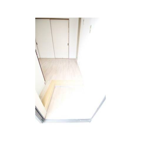 玄関　※他部屋参考写真