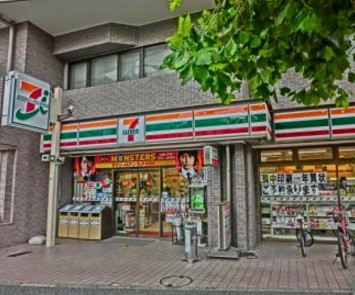 コンビニ　セブンイレブン 横浜平沼中央店（コンビニ）まで355m