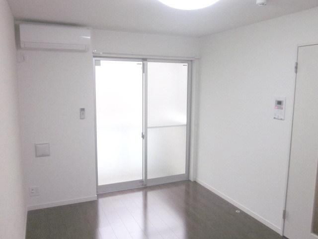 居室・リビング　居室