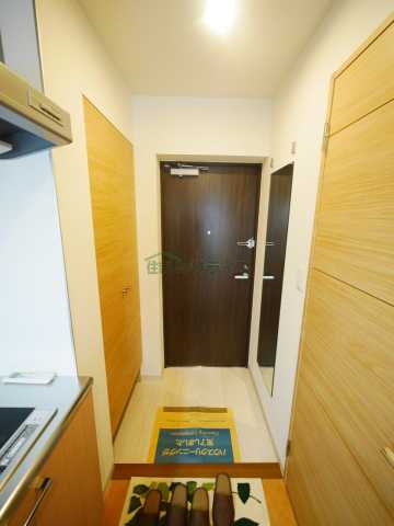 玄関　別部屋の参考写真です