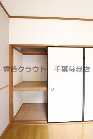 収納　押入れは収納スペースがポイント！広さを有効活用できます♪