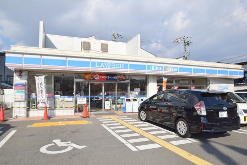 コンビニ　ローソン 新喜多一丁目店（コンビニ）まで349m