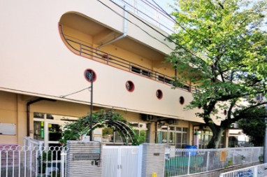 幼稚園・保育園　西池袋第二保育園（幼稚園・保育園）まで273m