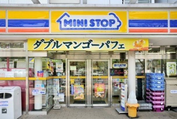 コンビニ　ミニストップ岩本町2丁目店（コンビニ）まで107m