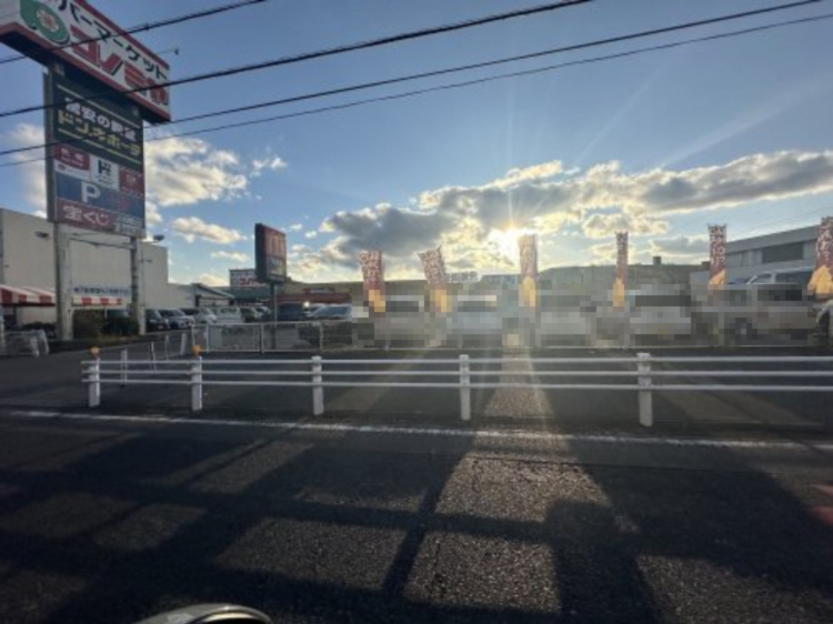 飲食店　マクドナルド コノミヤ青木店（飲食店）まで556m