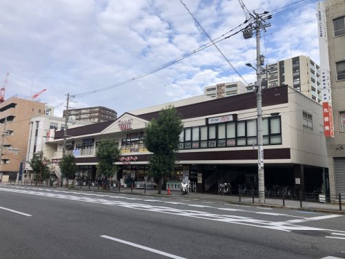 スーパー　デイリーカナート国分町店（スーパー）まで115m
