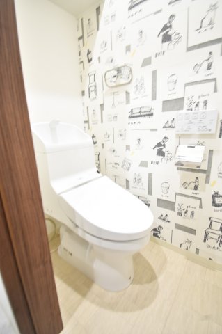 トイレ　清潔感があるトイレです。入るとホッとする、そんな空間。