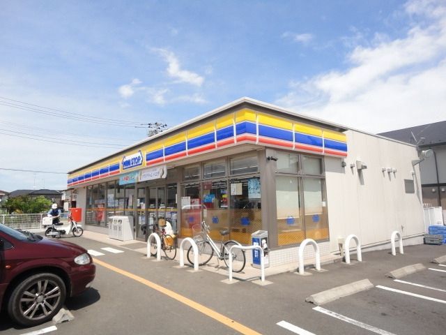 コンビニ　ミニストップ元八王子町２丁目店（コンビニ）まで540m
