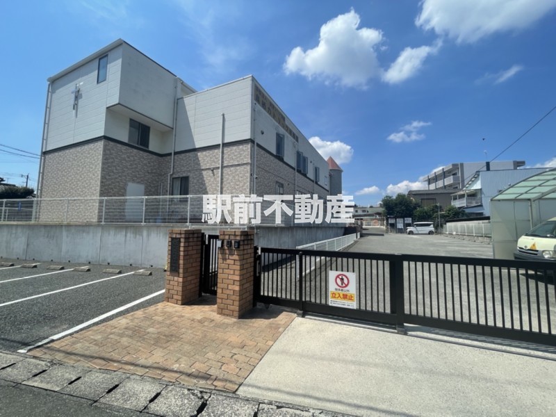 幼稚園・保育園　カトリック幼稚園（幼稚園・保育園）まで800m