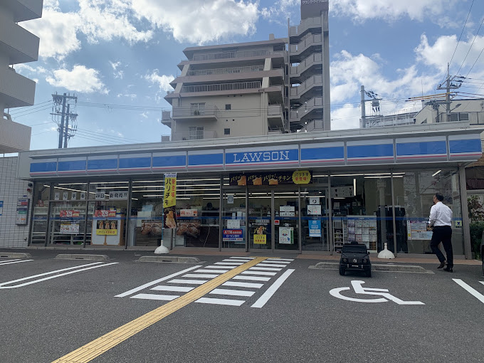 コンビニ　ローソン 大開三丁目店（コンビニ）まで456m
