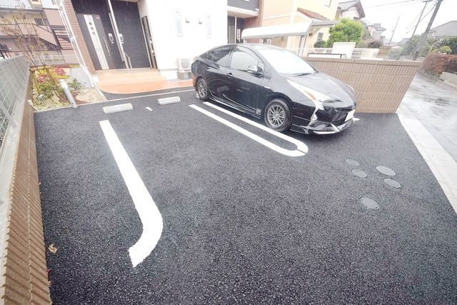 駐車場　★駐車場の空きは要確認★