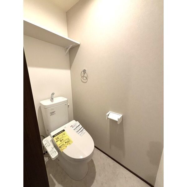 トイレ　同タイプ写真