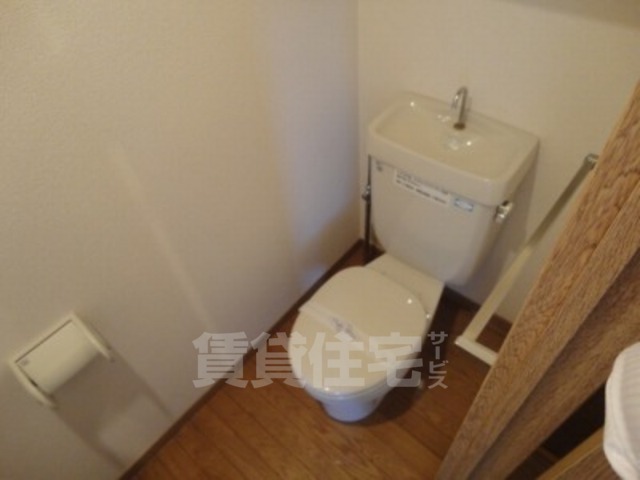 トイレ　同建物　別部屋