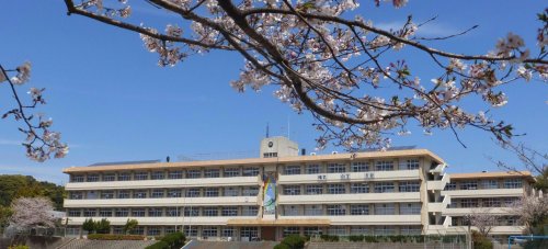中学校　谷山北中学校（中学校）まで1040m