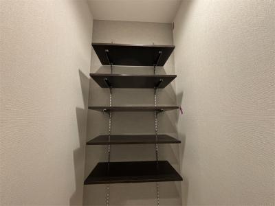 玄関　収納もある玄関です