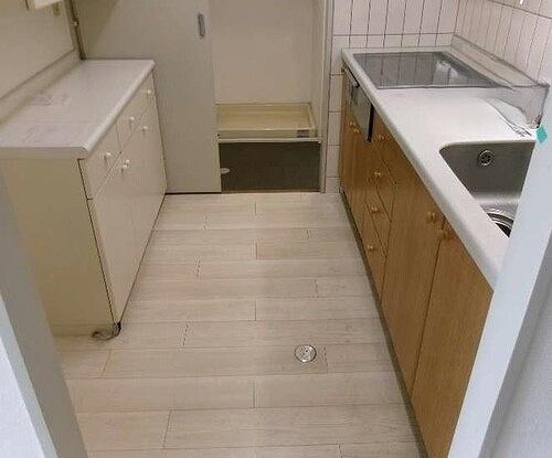 ＪＲ総武線 中野駅 徒歩5分 26階建 築32年のキッチン写真
