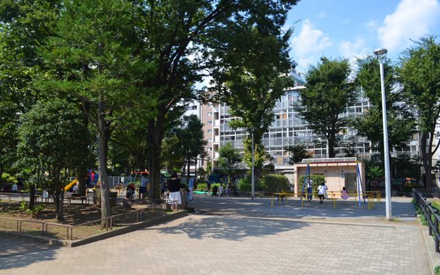 公園　礫川公園（公園）まで433m