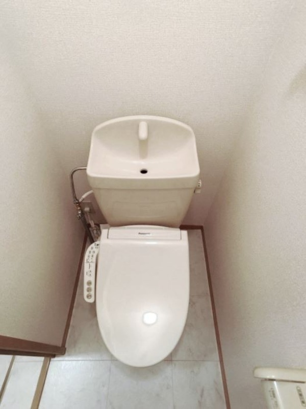 トイレ　図面と現状に相違がある場合には現状を優先
