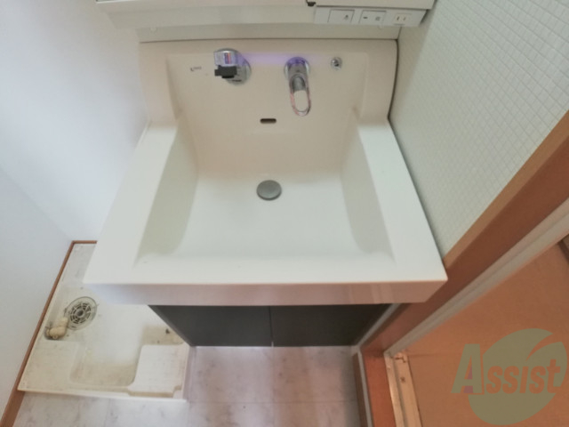 洗面設備　洗面はコチラでお願いします。歯磨きもＯＫです。