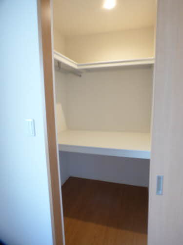 収納　Ｒｅｓｉｄｅｎｔｉａｌ Ｐａｒｋ Ｈｉｒａｏ ＊ A0101
