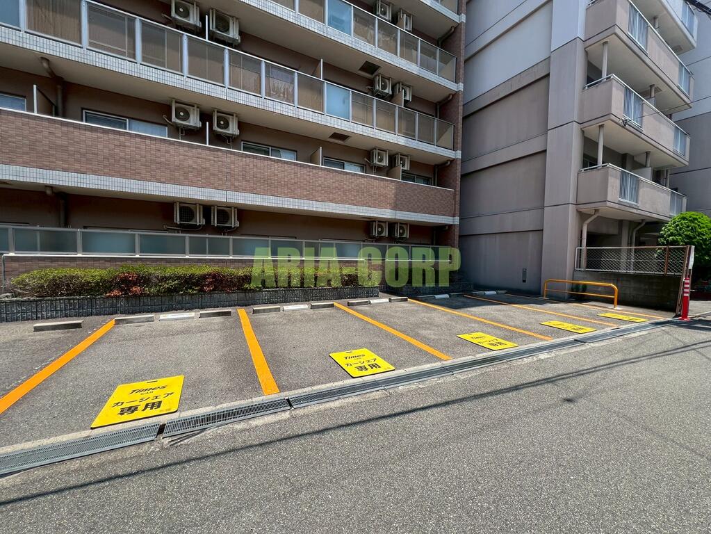 駐車場　お買い物や遠出に便利なカーシェアを敷地内に配備しています♪