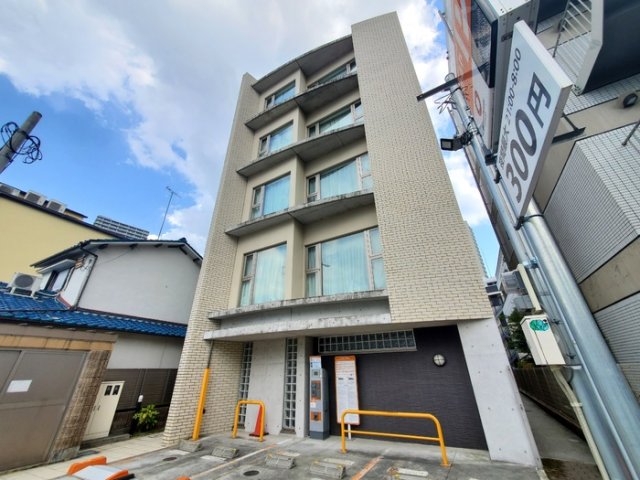 ＪＲ東海道本線 高槻駅 徒歩5分 築14年
