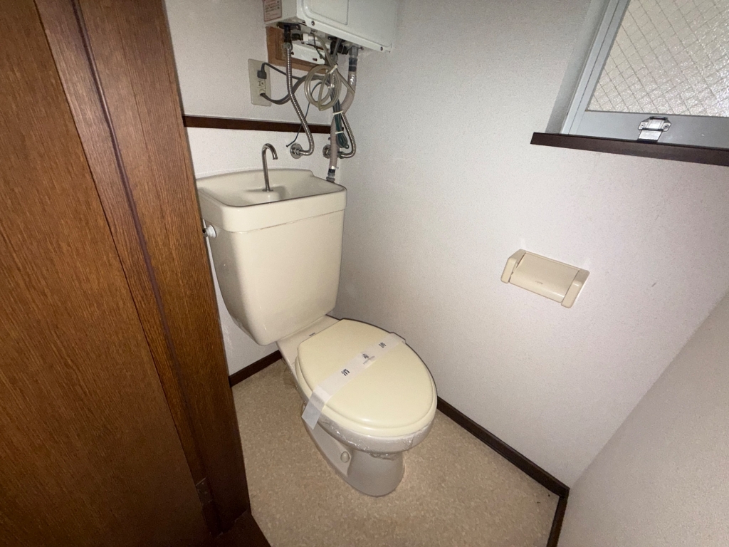 エステートピア上沢のトイレ写真