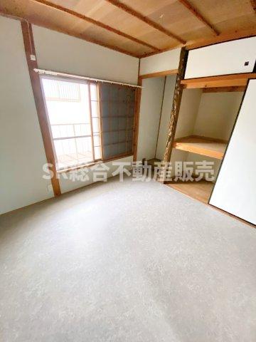 その他部屋・スペース　落ち着いて過ごせるお部屋なので、寝室にいかがでしょうか