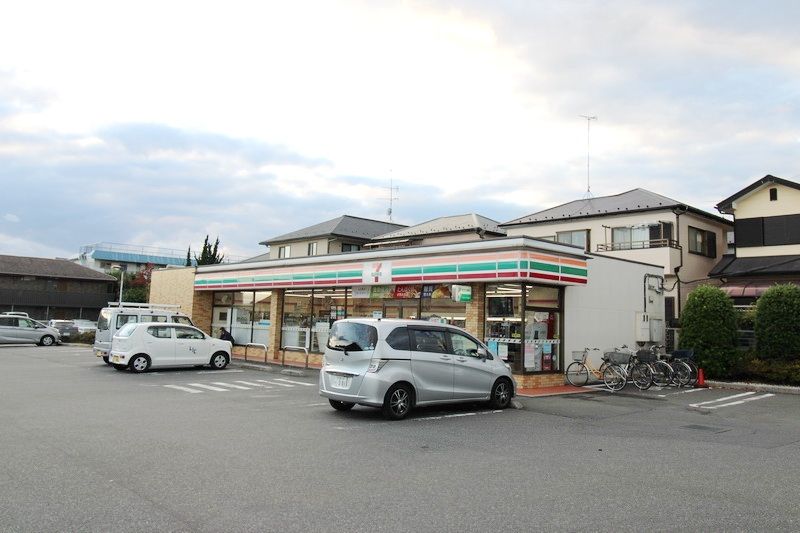 コンビニ　セブンイレブンさいたま東大宮2丁目店（コンビニ）まで200m