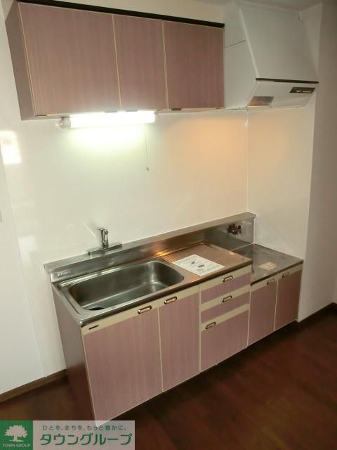 キッチン　※別部屋参考写真