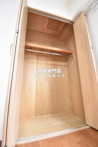 収納　クローゼット付きでお部屋もスッキリ♪