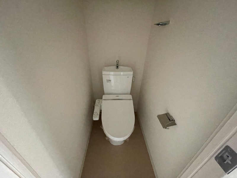 プレサンスTHE神戸のトイレ写真