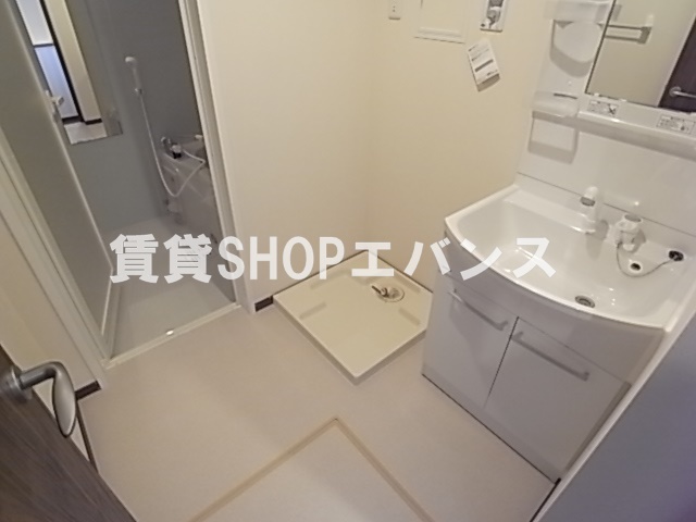 洗面設備　使いやすい洗面所です