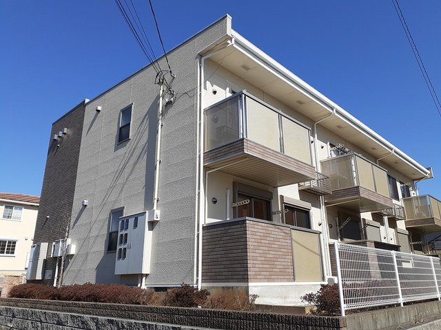 建物外観　落ち着いた雰囲気の外観です