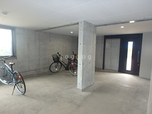 その他共有部分　自転車置き場