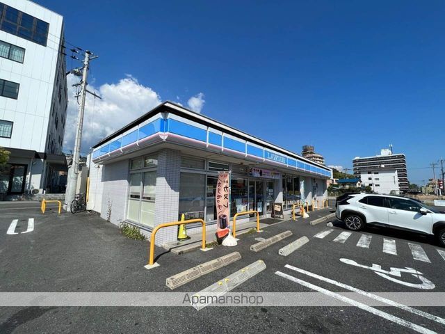 コンビニ　ローソン雄琴温泉店（コンビニ）まで740m