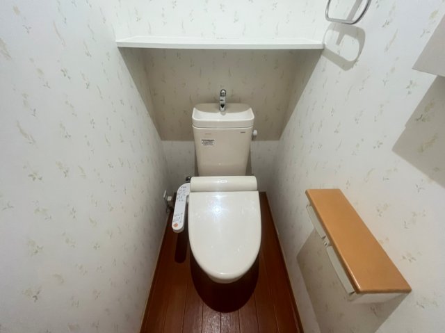 呉ビルのトイレ写真