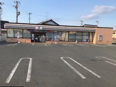 コンビニ　セブンイレブン湖西新所原店（コンビニ）まで597m