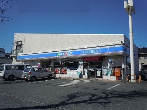 コンビニ　ローソン（コンビニ）まで750m